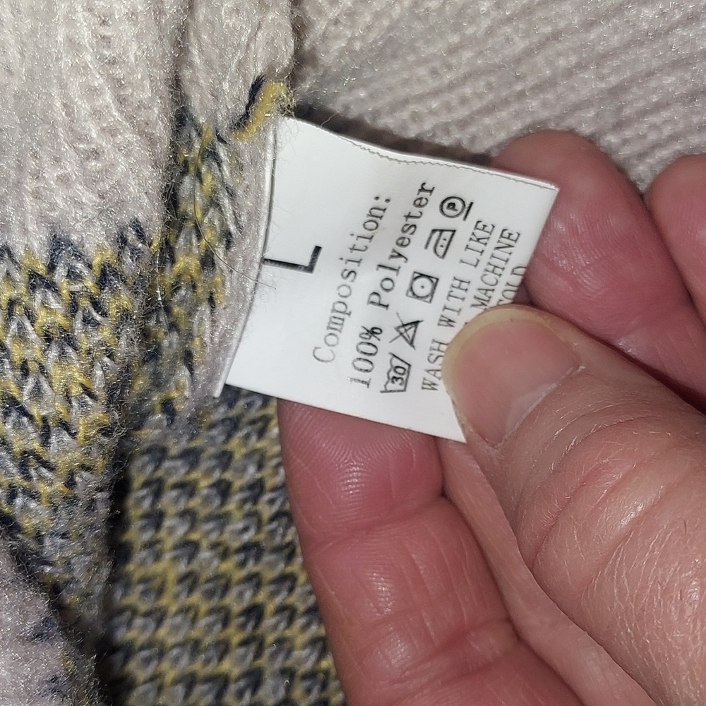 Cardigan - Picture 5 of 5